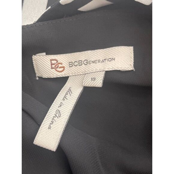 BCBGeneration Women Black & White V-Neck Sleeveless Cut-Out Dress Size 10 - Picture 9 of 10